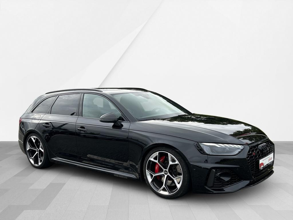 Audi RS4