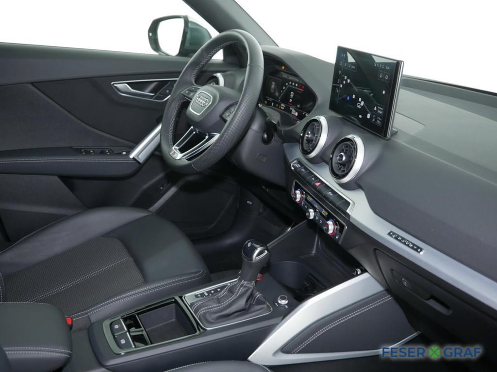 Audi SQ2