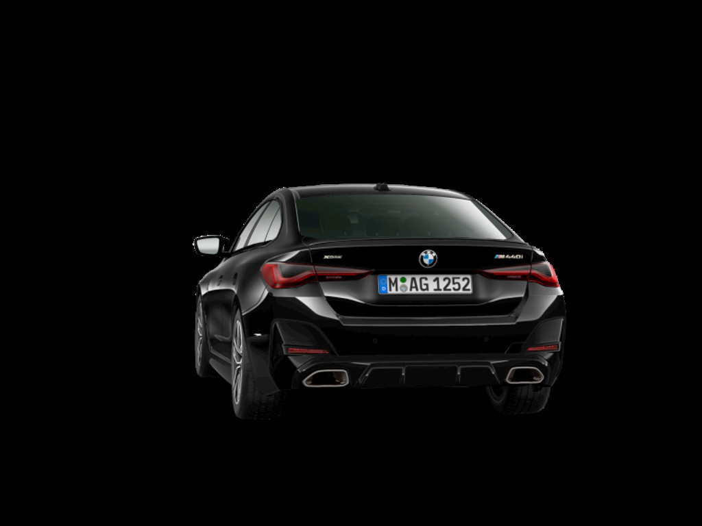 BMW M440