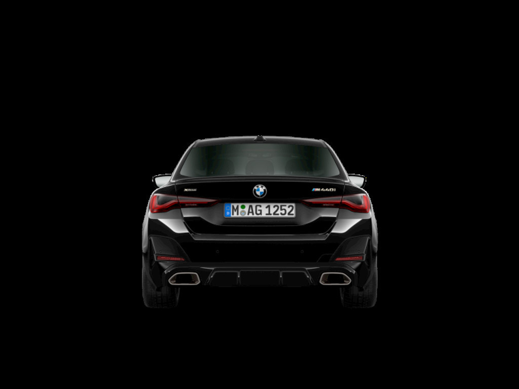BMW M440