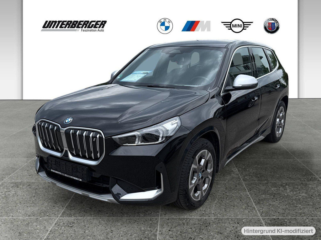 BMW iX1 xDrive30