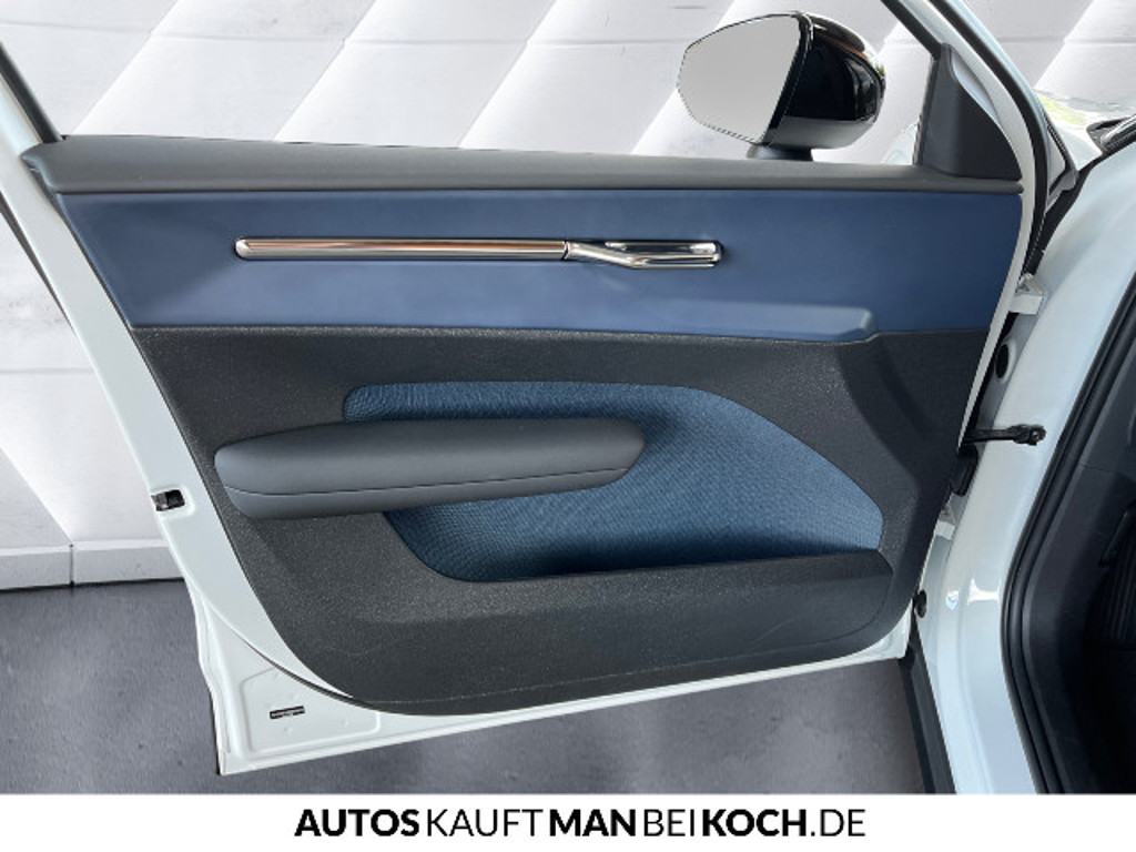 Volvo EX30