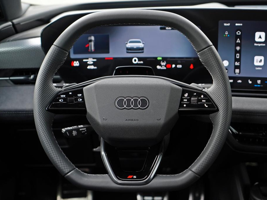 Audi A6 e-tron