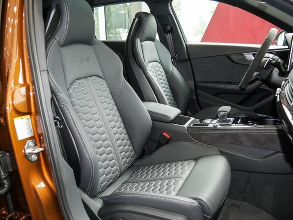 Audi RS4