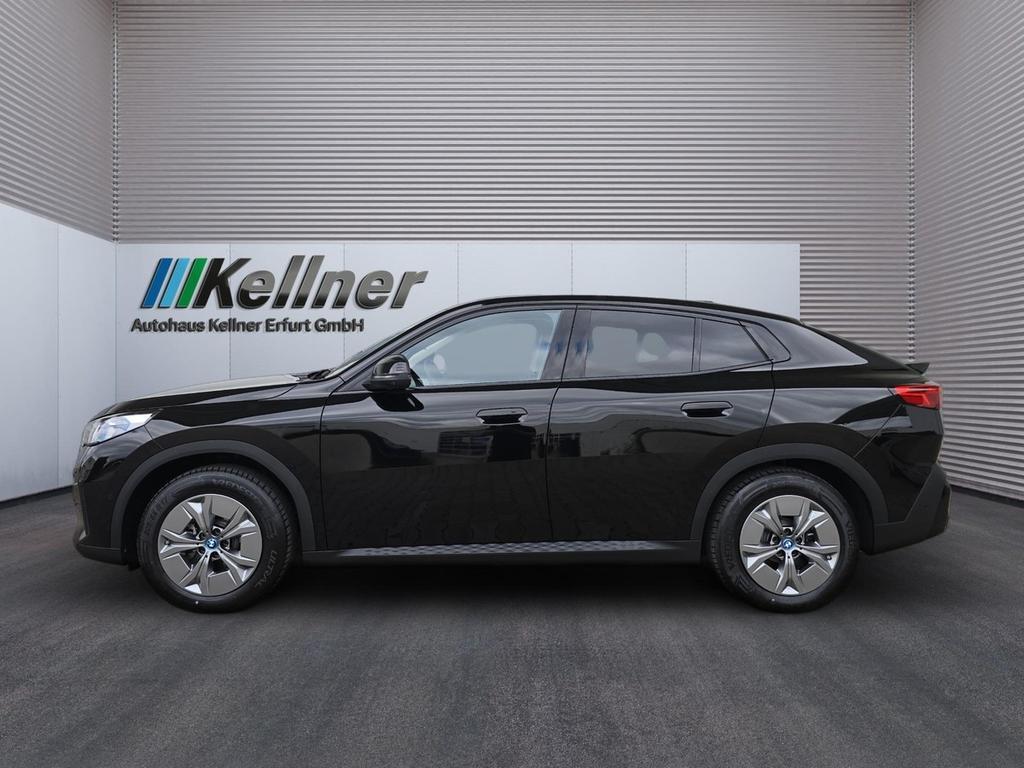 BMW iX2