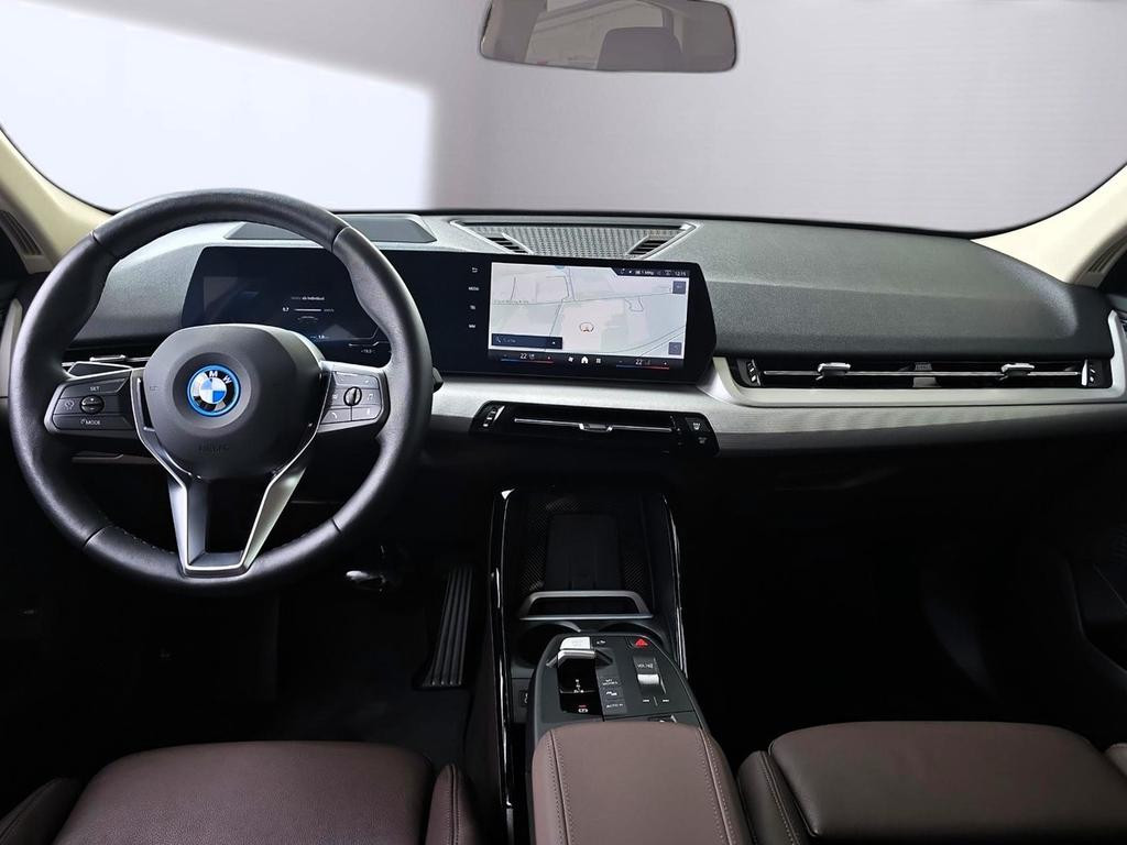 BMW iX2