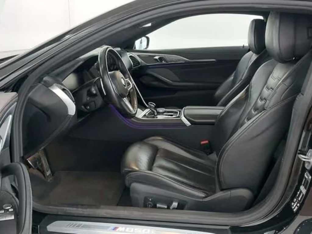 BMW M850
