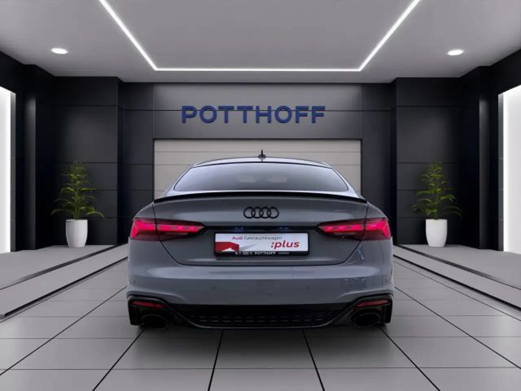 Audi RS5
