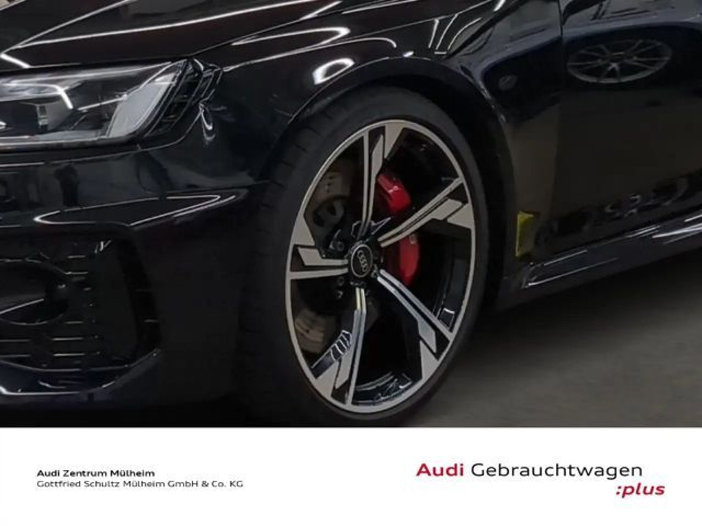 Audi RS4
