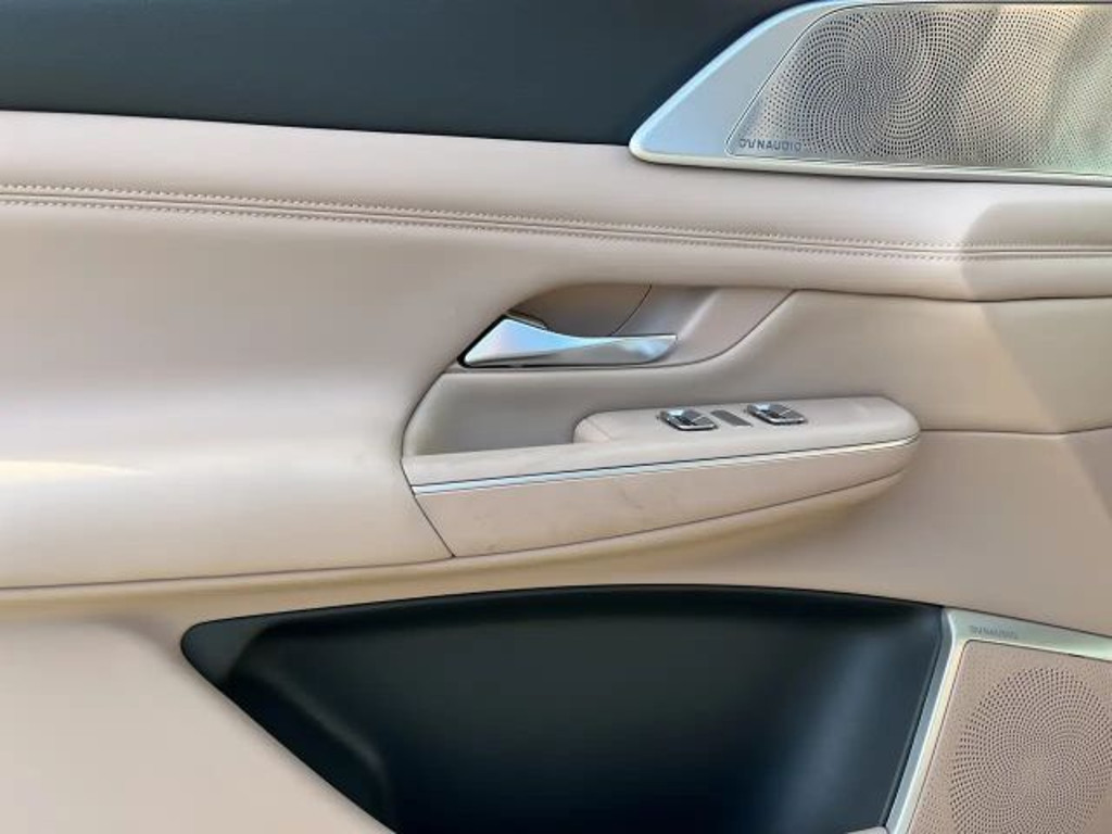 Xpeng G9