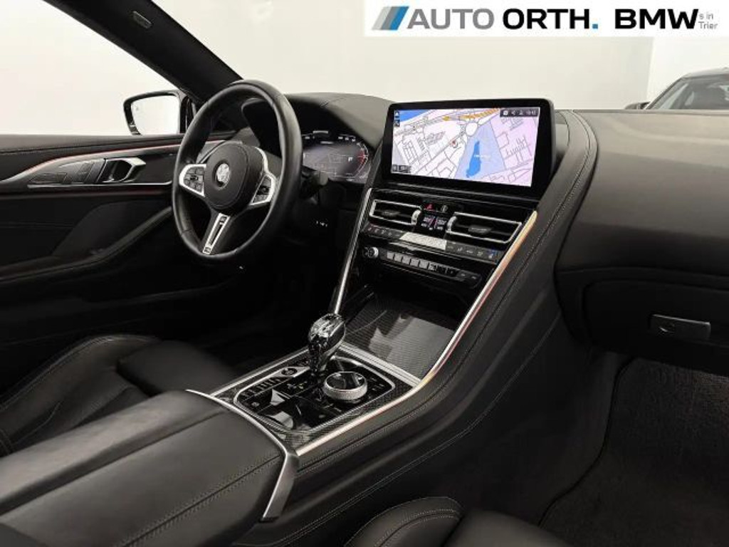 BMW M850