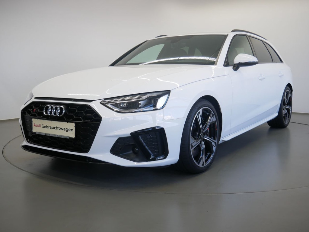 Audi S4