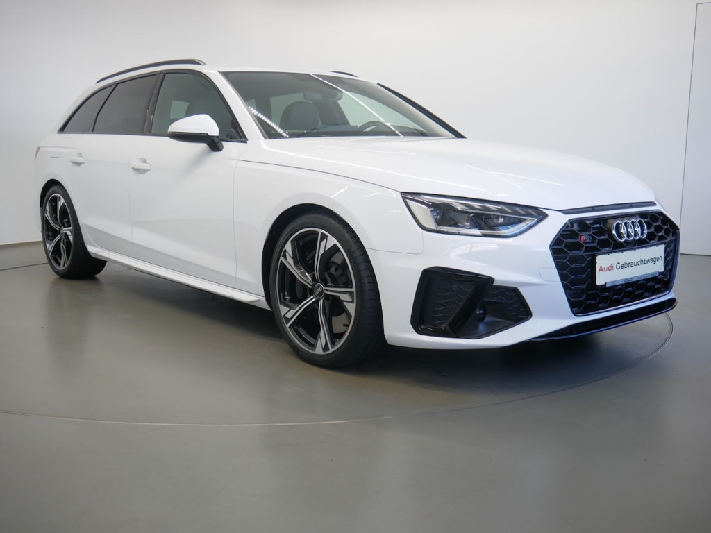 Audi S4
