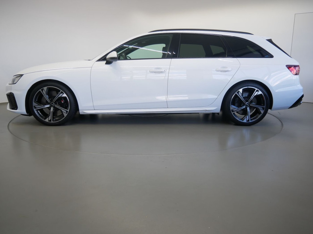 Audi S4 Avant Quattro