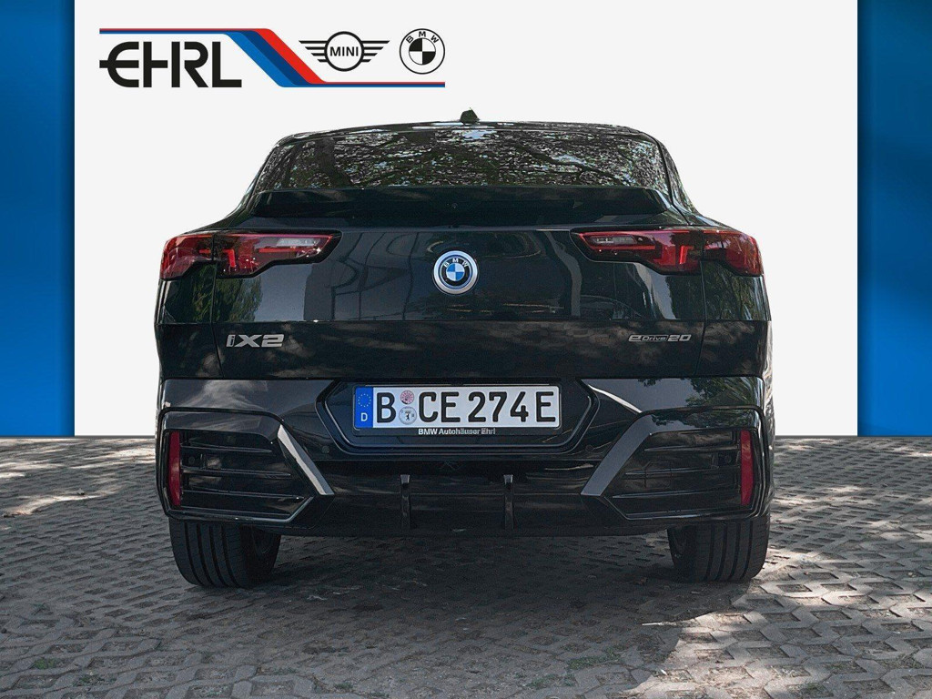 BMW iX2
