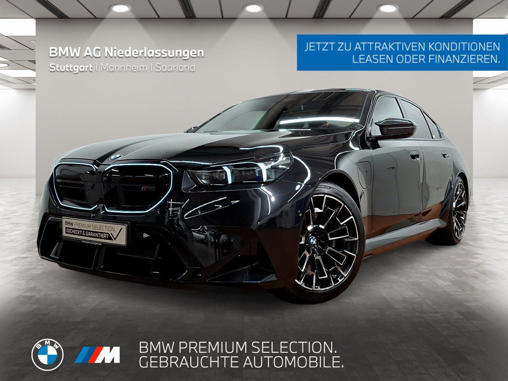 BMW M5 Sedan