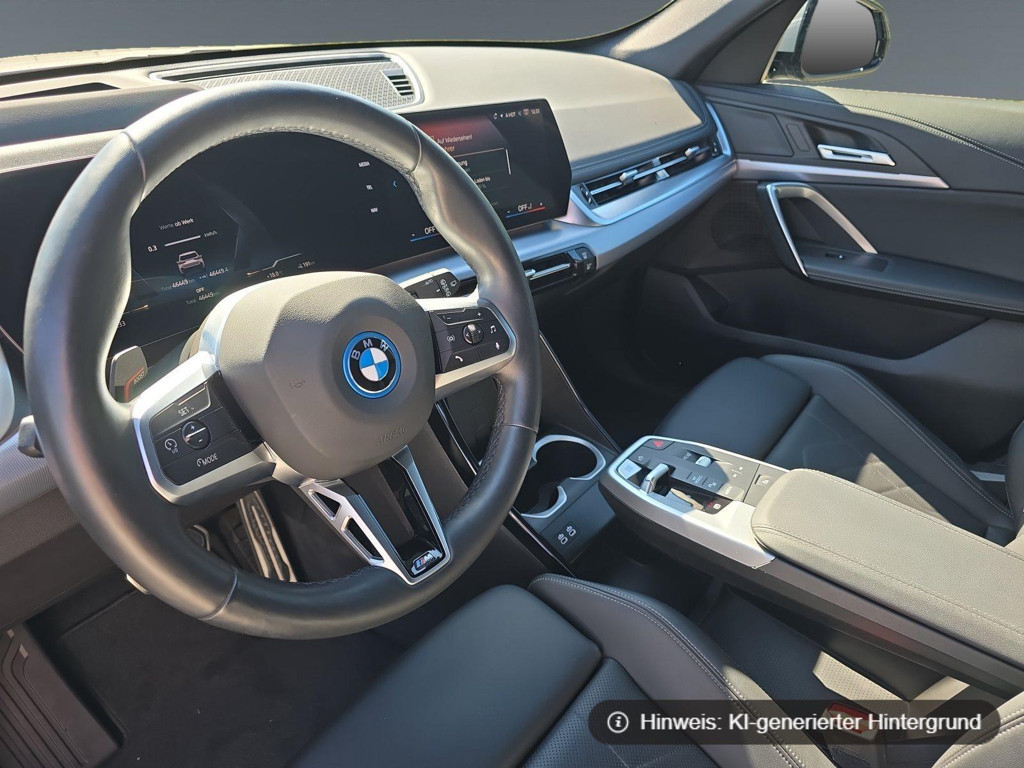 BMW iX1