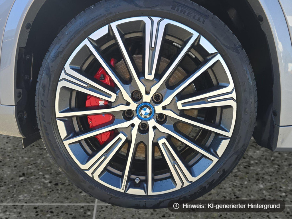 BMW iX1