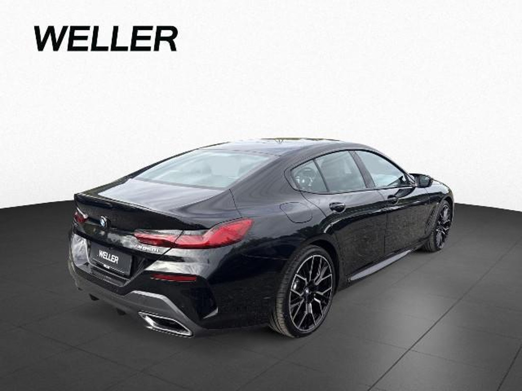 BMW M850
