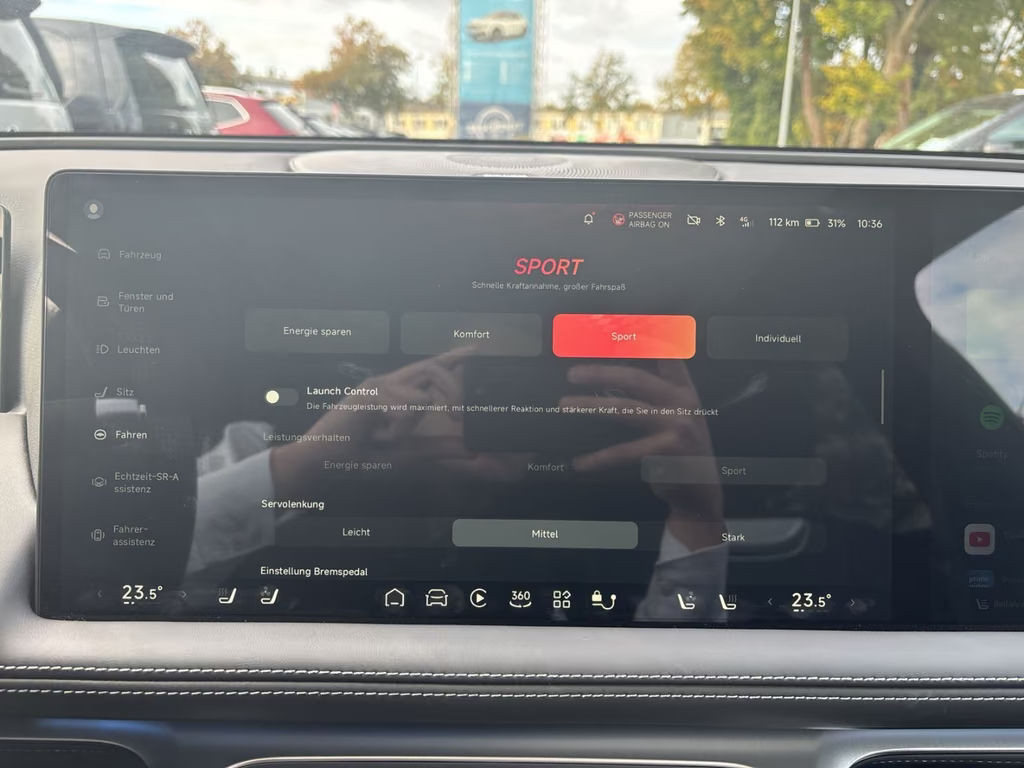 Xpeng G9