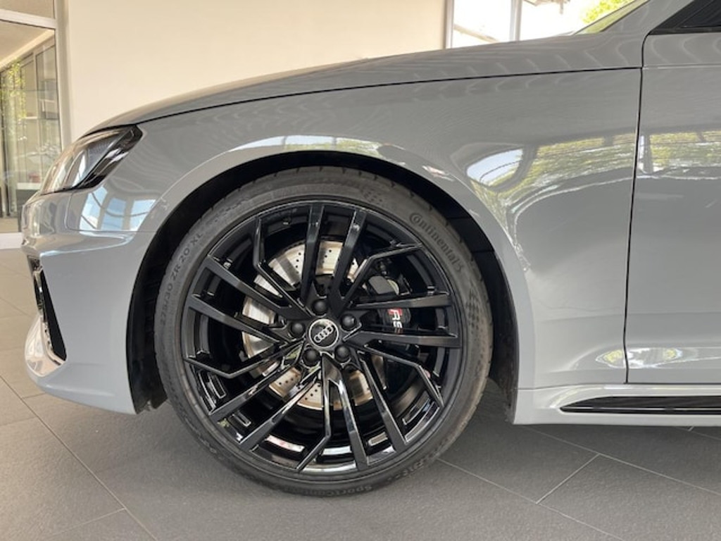 Audi RS4