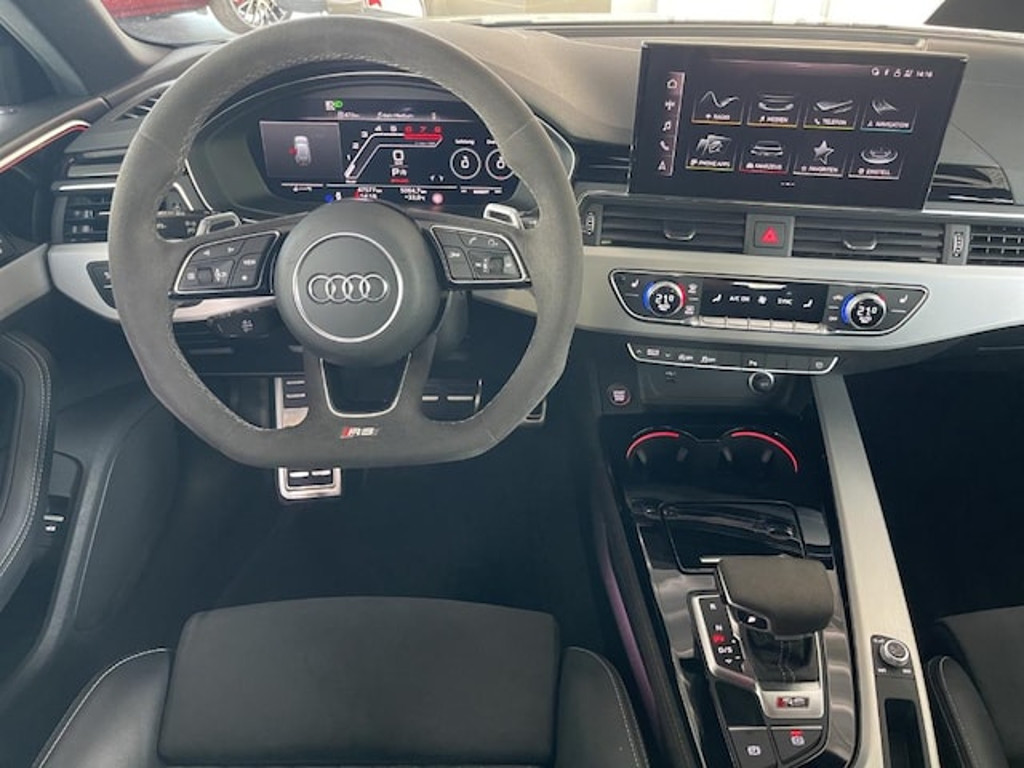 Audi RS4