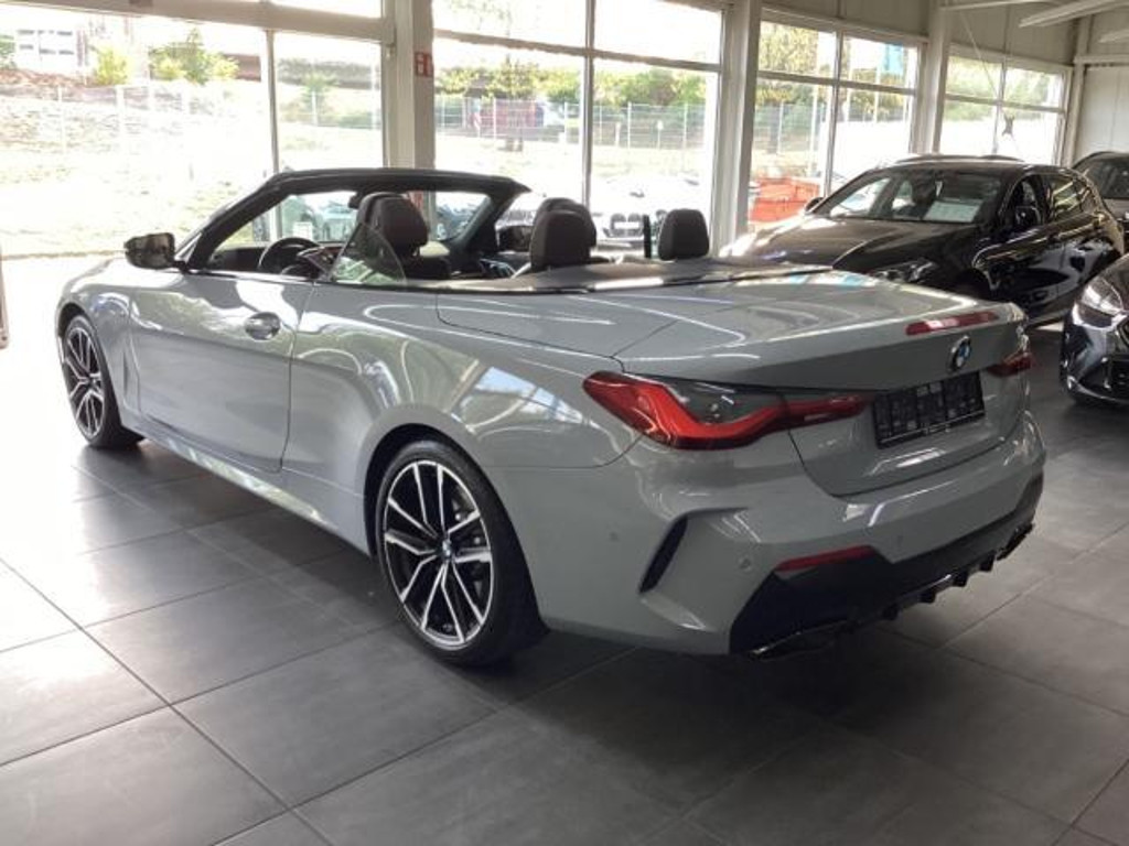 BMW M440