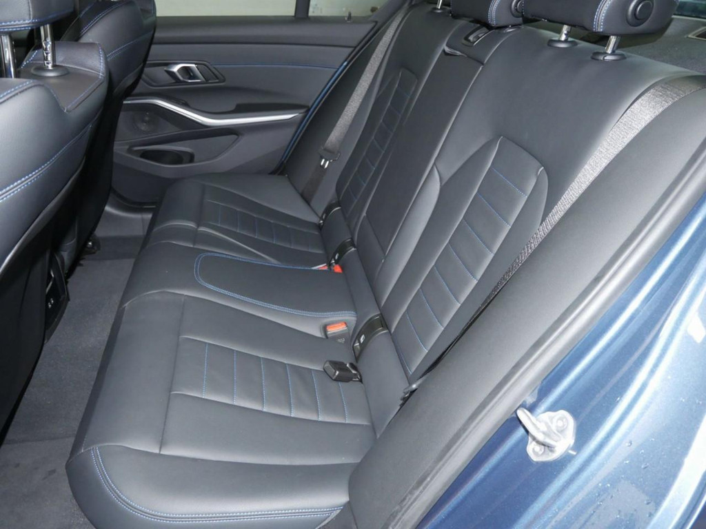 BMW M340