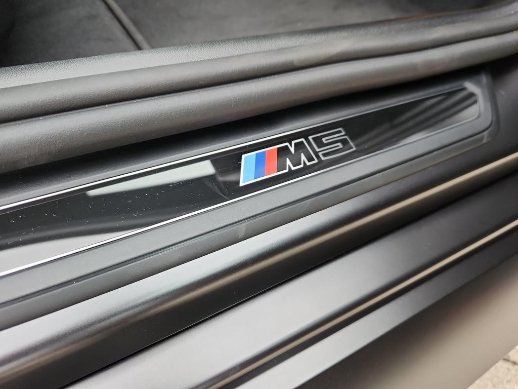 BMW M5