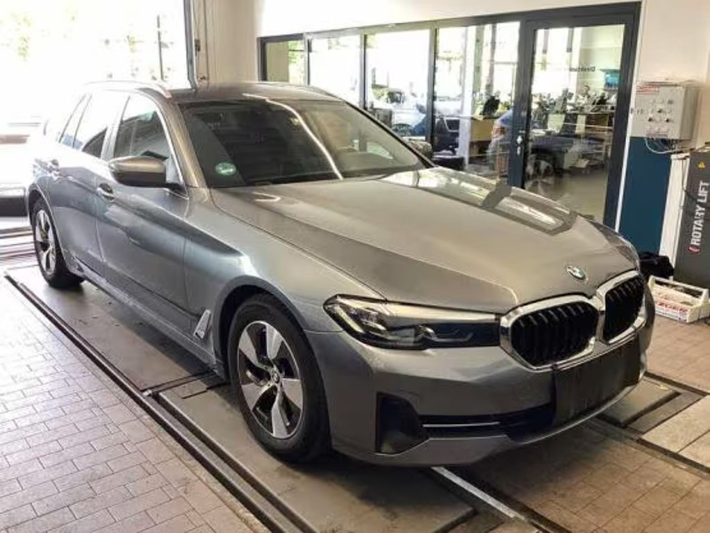 BMW 5 Serie 520 xDrive 520d