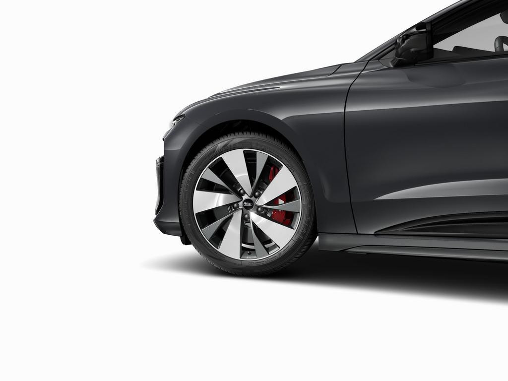 Audi S6 e-tron
