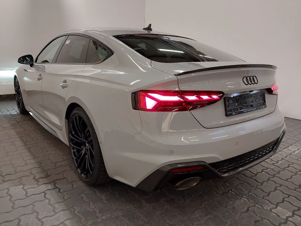 Audi RS5