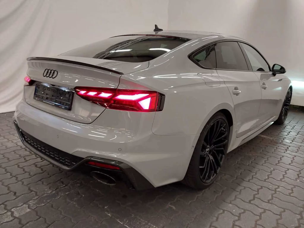 Audi RS5