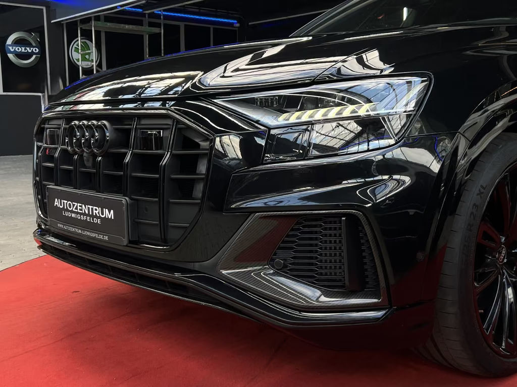 Audi SQ8