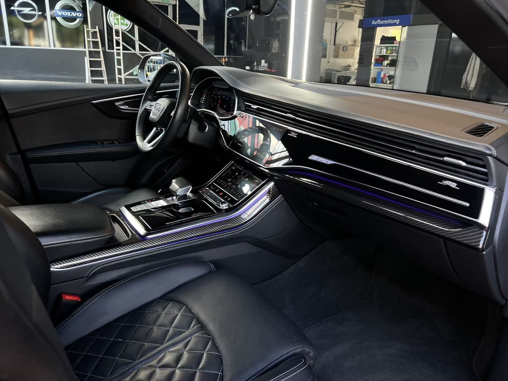 Audi SQ8