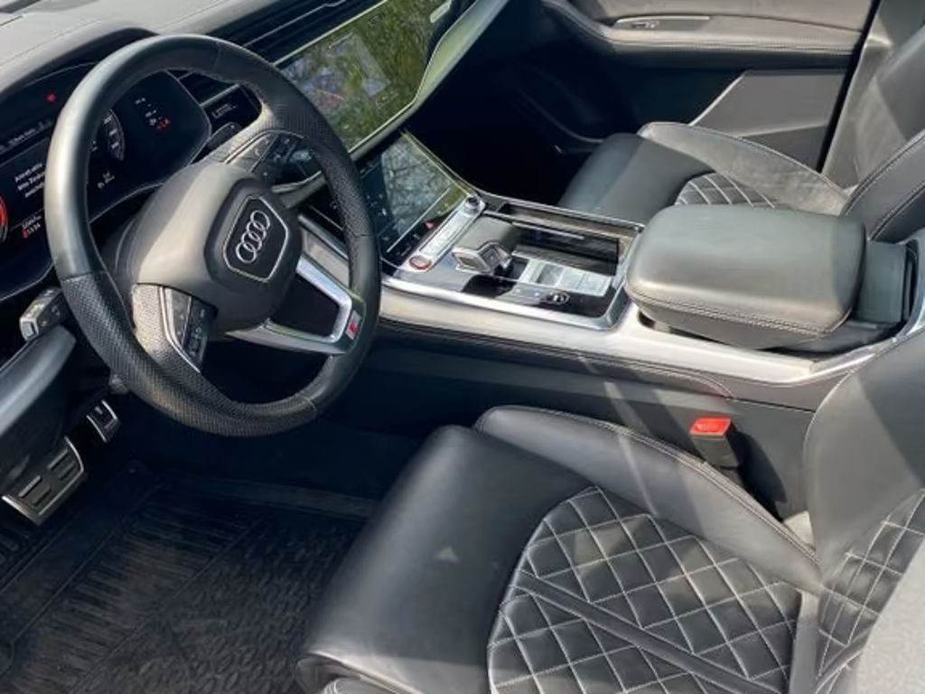 Audi SQ8