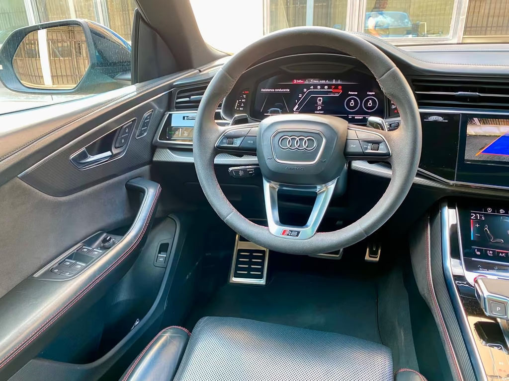 Audi RS Q8