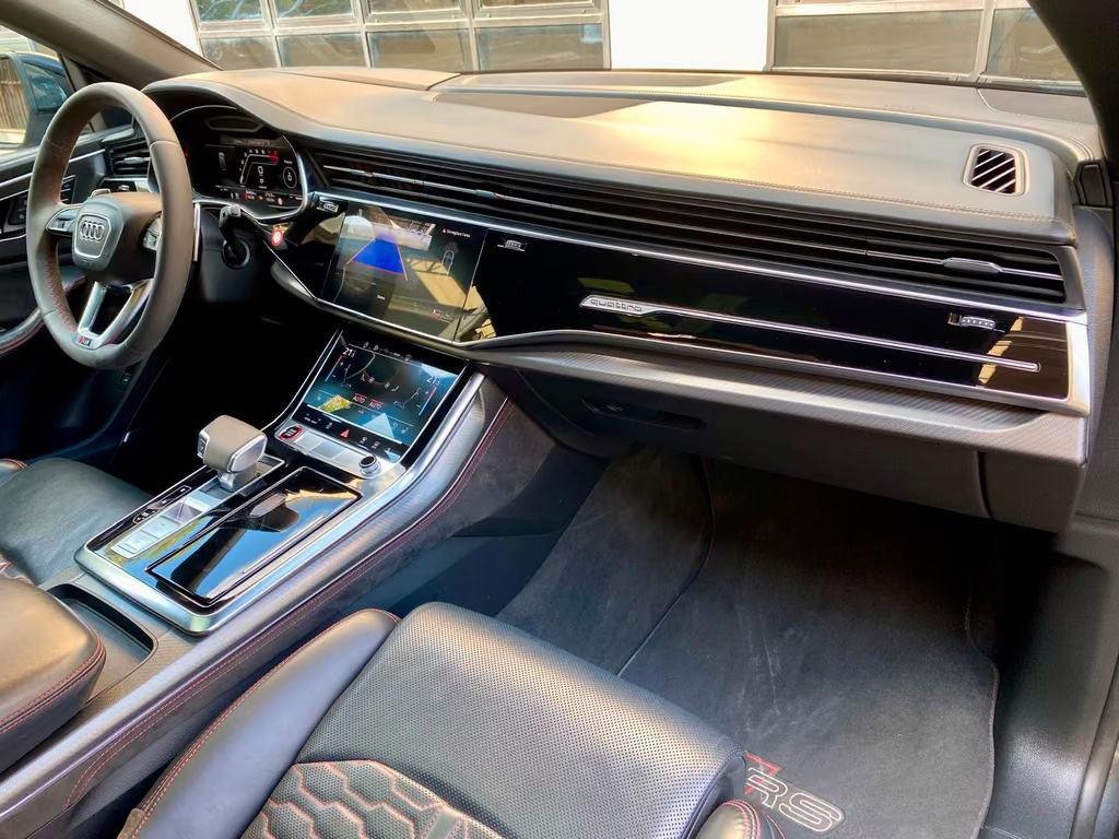 Audi RS Q8
