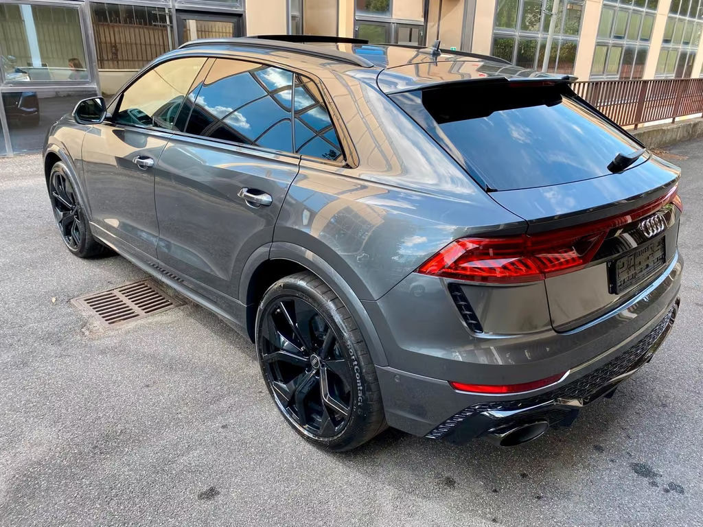 Audi RS Q8