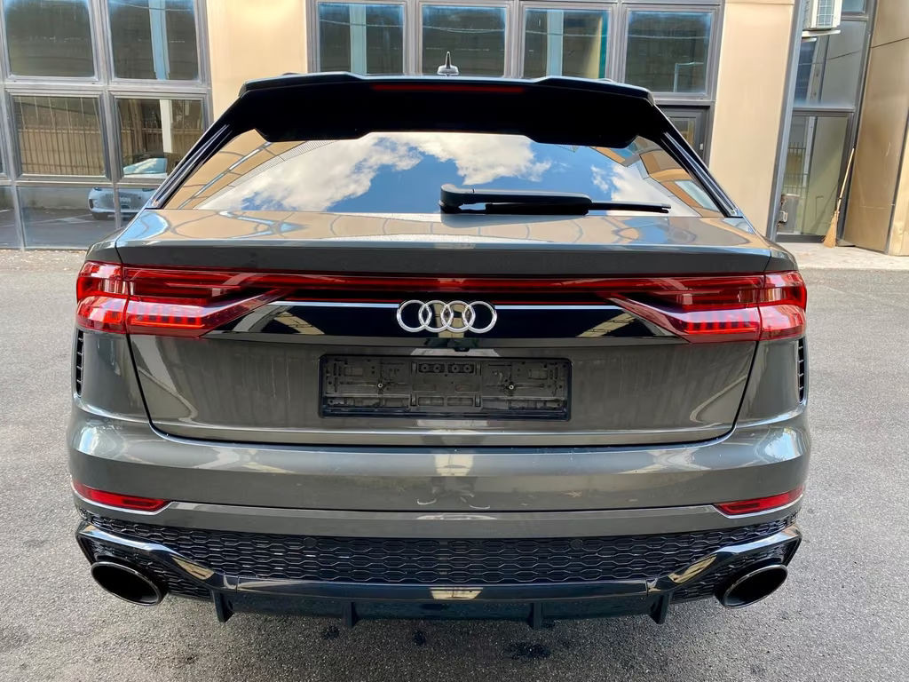 Audi RS Q8