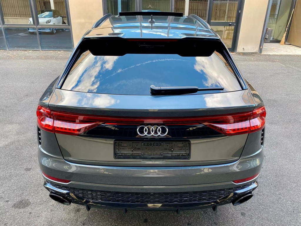 Audi RS Q8