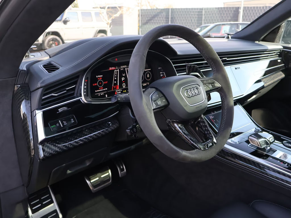 Audi RS Q8