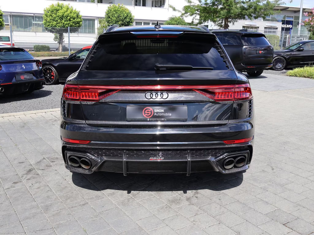 Audi RS Q8