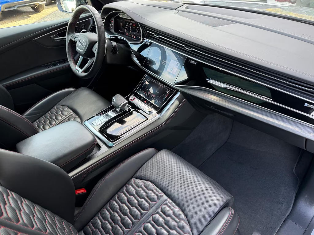 Audi RS Q8