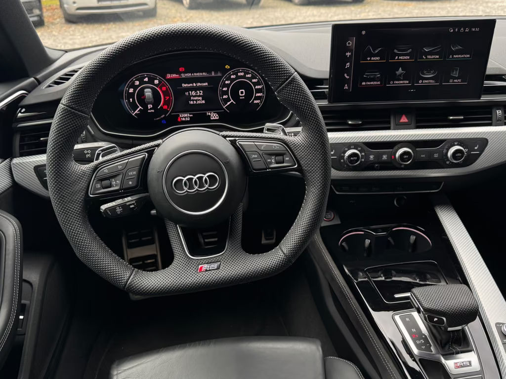 Audi RS4