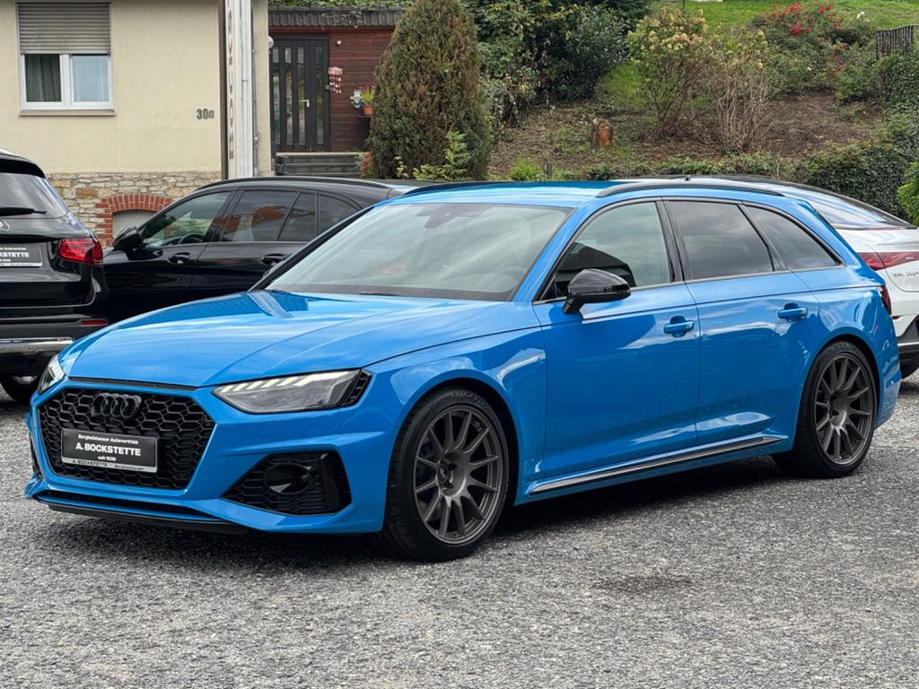 Audi RS4