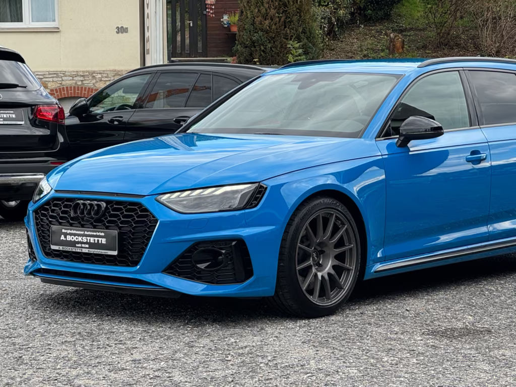 Audi RS4