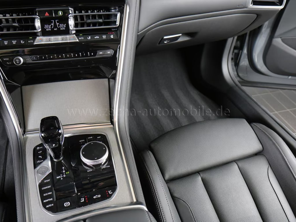 BMW M850