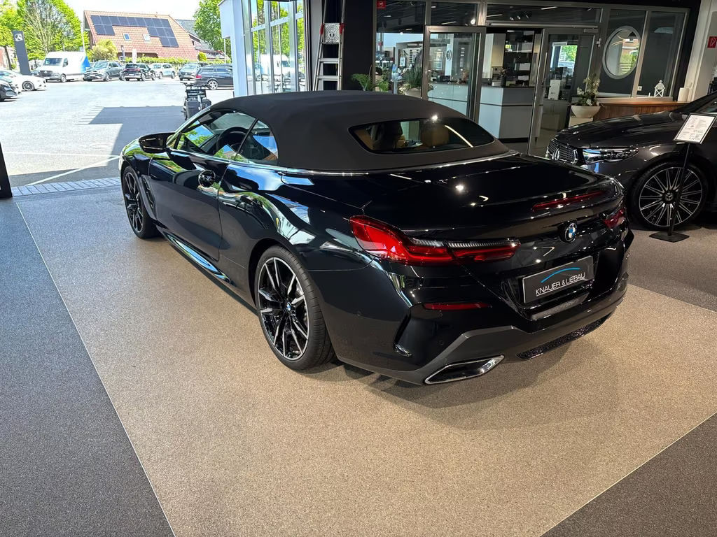 BMW M850