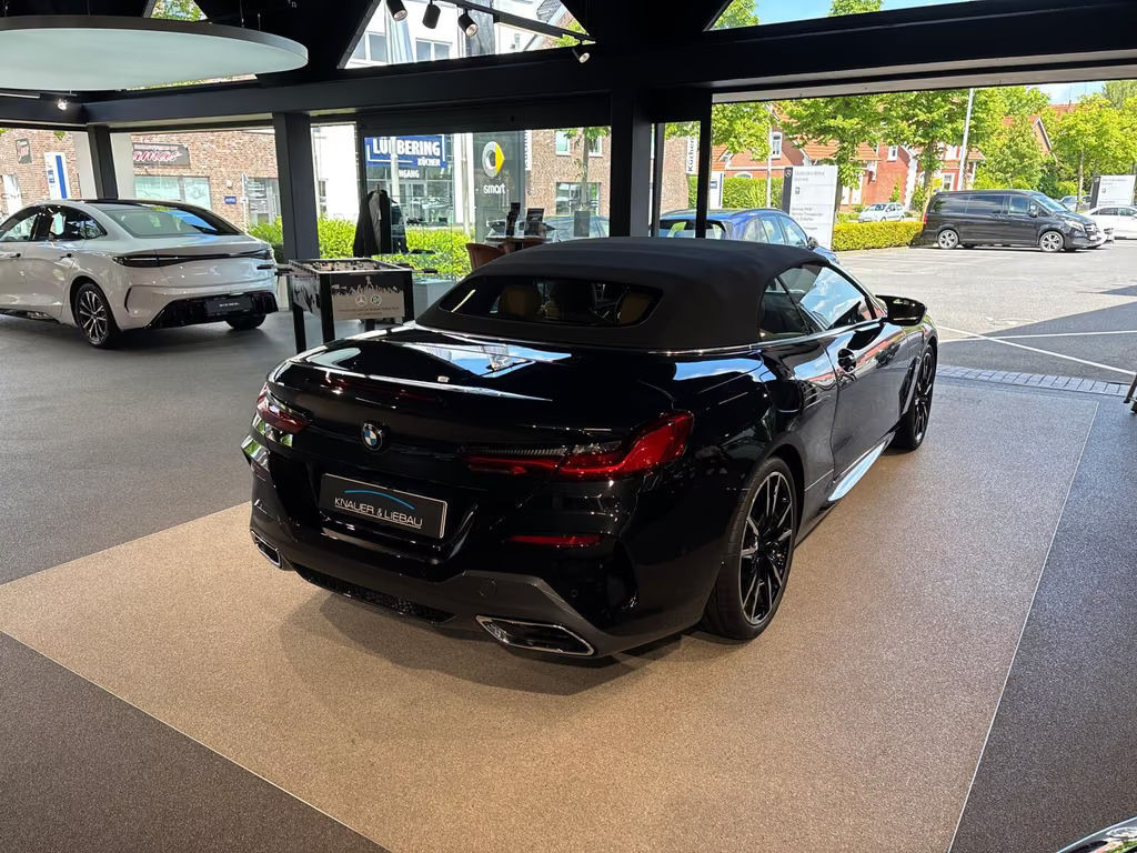 BMW M850